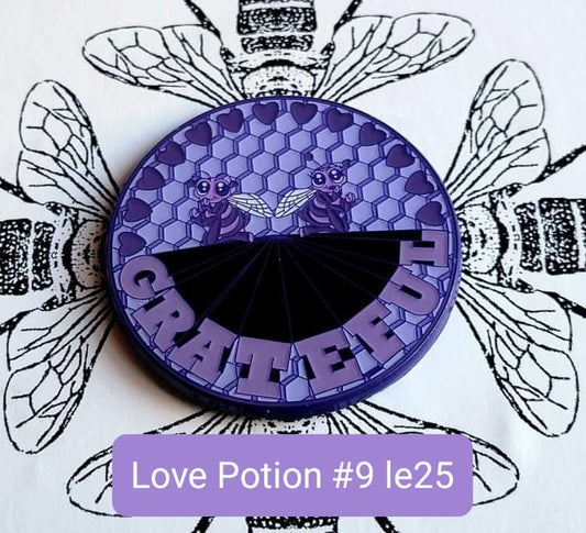 Bee Grateful - Love Potion #9 le25
